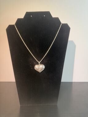 Vintage 925 Sterling Silver Italian Rope Chain Etched Puffy Heart Necklace 30”